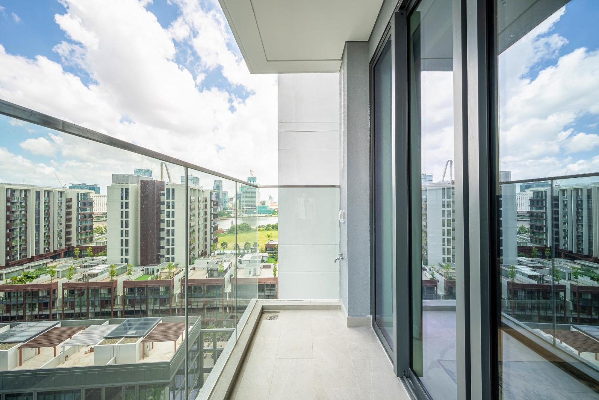 Metropole Thu Thiem Apartment *