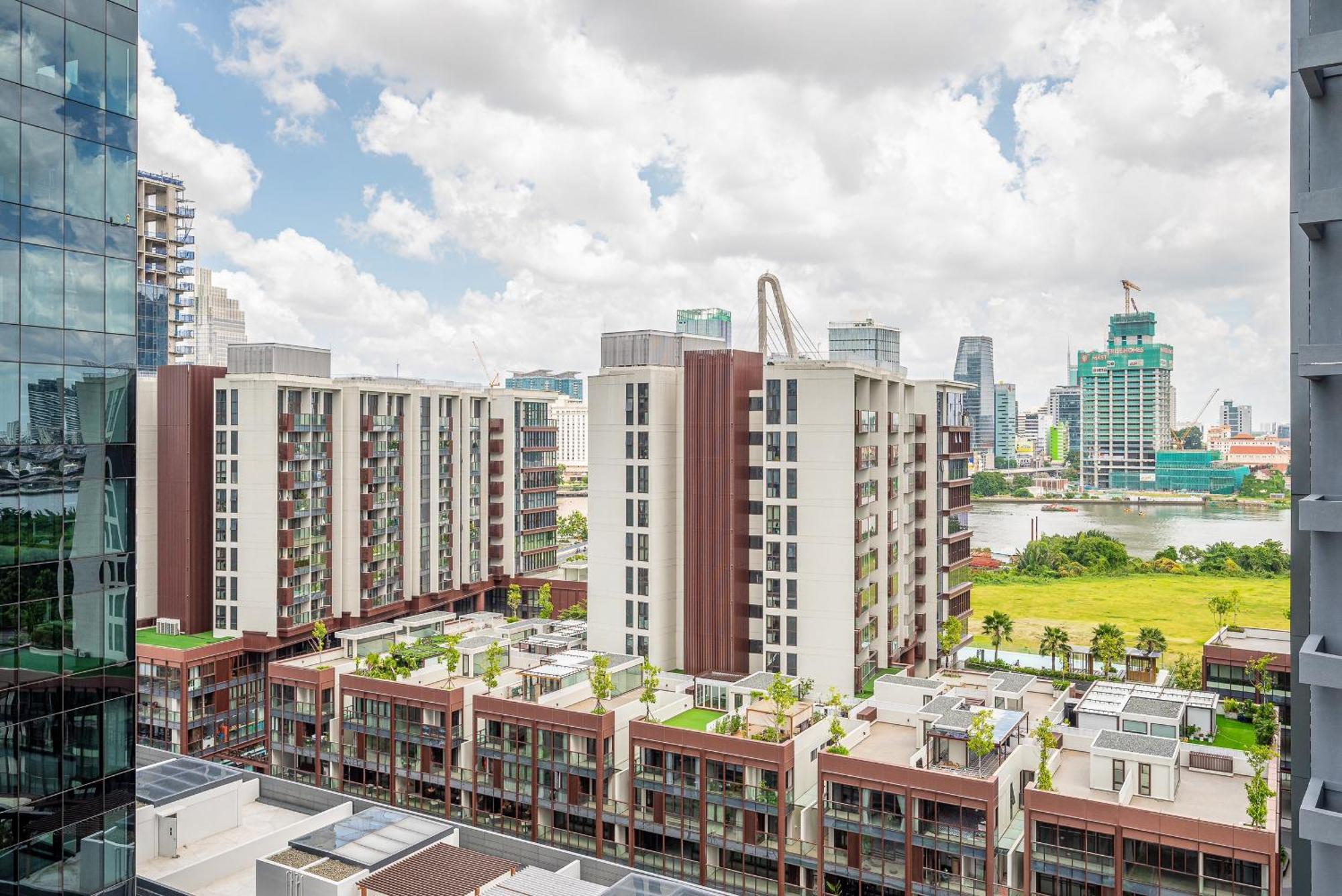 Metropole Thu Thiem Apartment *